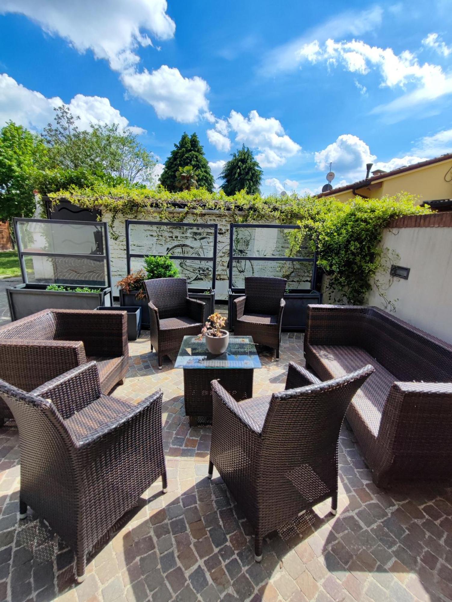 Ca Centosa Artistic House Villa Storica Ristrutturata Con Patio E Giardino Cittadella Eksteriør billede
